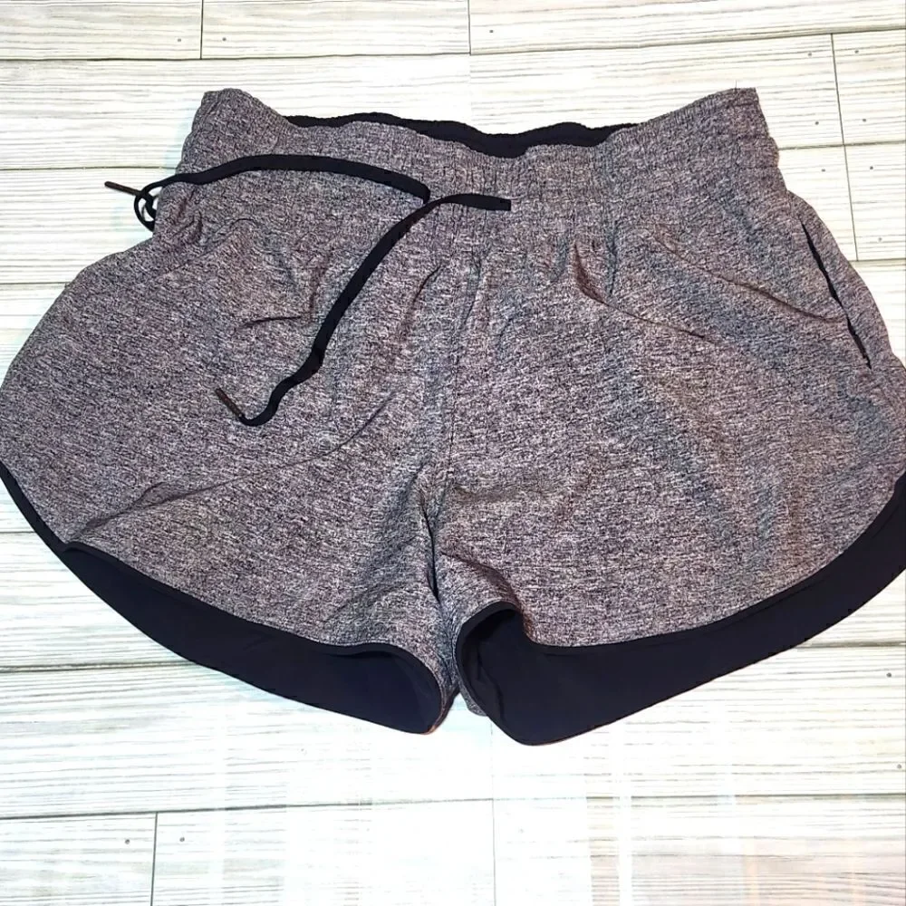 Lululemon Athletica Choose a Side Shorts Black and Heather Gray Size 4